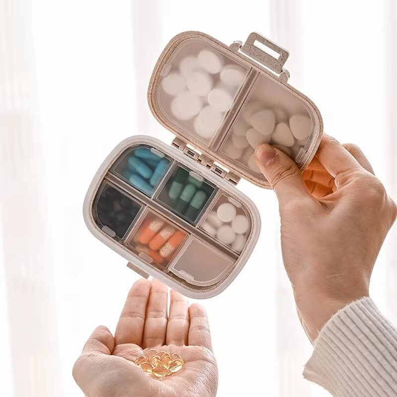 Tom and Jerry Portable Pills O – Tablet And Accessories Bag Bewertung und Preis